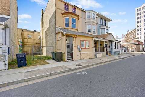106 South Ocean Avenue, Atlantic City, NJ 08401