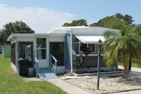 7744 Greenlawn Dr., New Port Richey, FL 34653