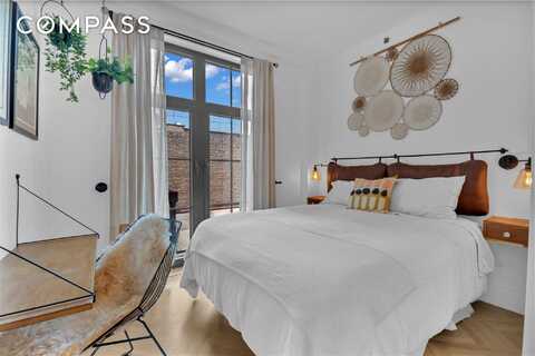 300 West 122nd Street, New York, NY 10027