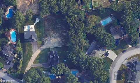 7 Fairfax Drive, Farmingville, NY 11738