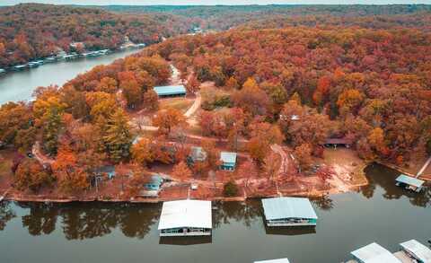 70 N Shore Resort Road, Eldon, MO 65049
