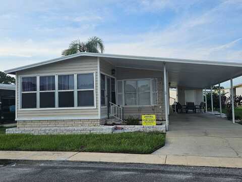 7603 Andrews St, Hudson, FL 34667