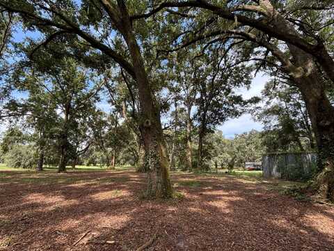 2750 NE 107th Place, Chiefland, FL 32626