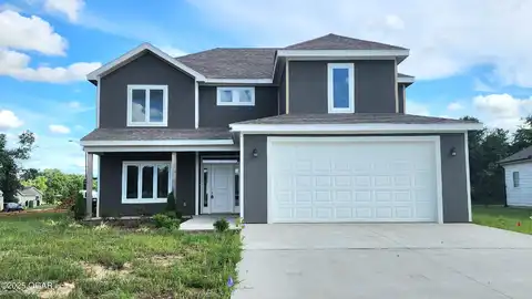 1816 Silverback Way, Pittsburg, KS 66762