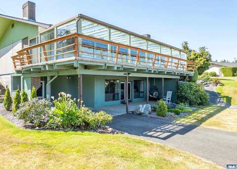 1301 S 3rd Ave #Lower-1A, Sequim, WA 98382