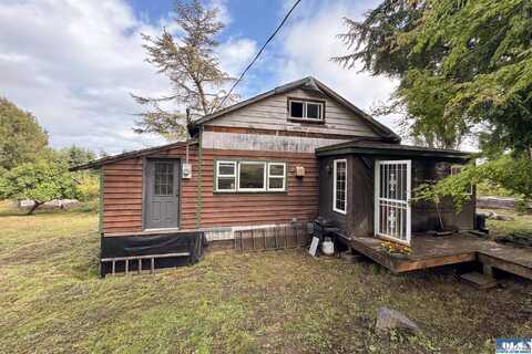3951 S Tyler, Port Angeles, WA 98363