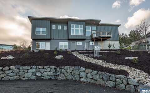 1317 E Fifth St, Port Angeles, WA 98362