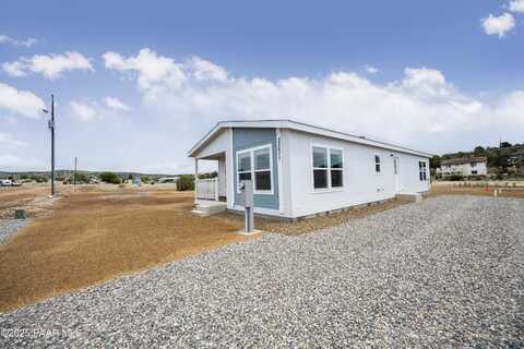 25671 N St John Drive, Paulden, AZ 86334