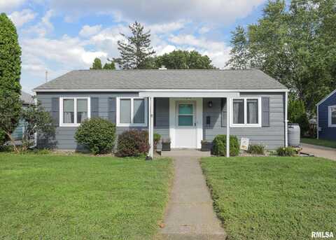 1104 40TH Street, Moline, IL 61265