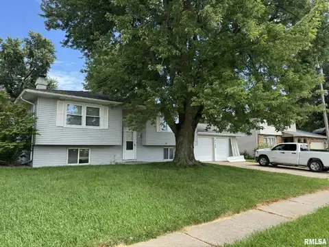 4125 UTICA RIDGE Road, Bettendorf, IA 52722