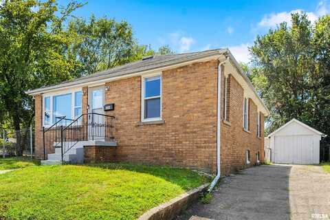 506 ILLINOIS Street, Pekin, IL 61554