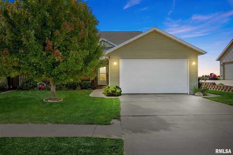 211 SUMMIT Drive, Tipton, IA 52772