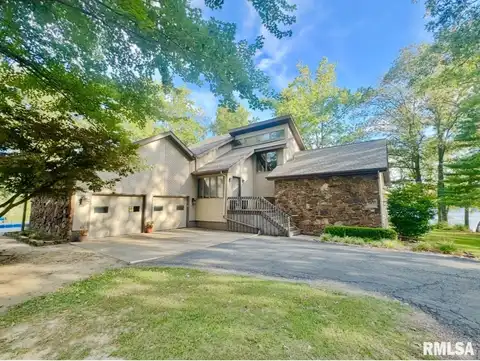 10884 SUNNYSIDE Lane, Benton, IL 62812