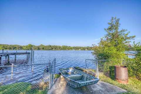 5812 W Shore Dr, Pensacola, FL 32526