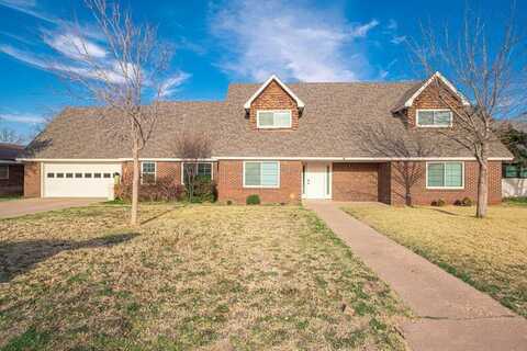 1702 Cessna Dr, Midland, TX 79705