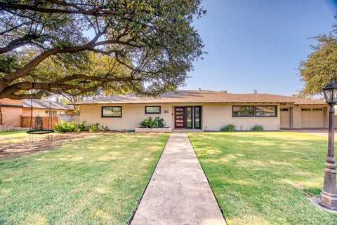 2003 Community Lane, Midland, TX 79701