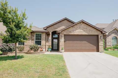 904 Founders Rd, Midland, TX 79706