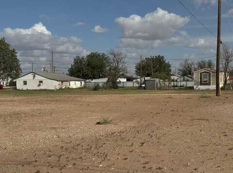 605 Lamesa Hwy, Stanton, TX 79782