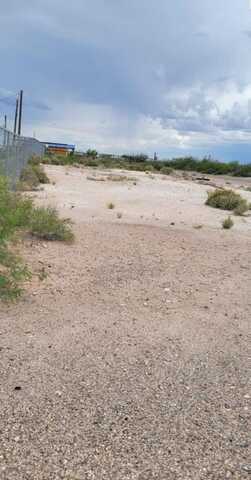 319 Ave F, Grandfalls, TX 79742