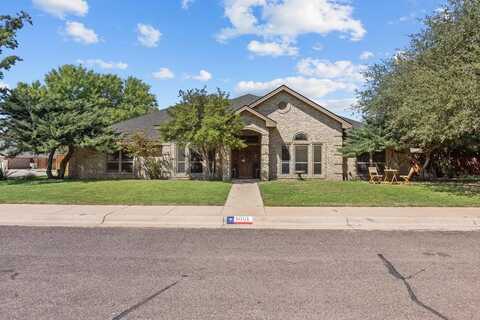 5001 Stoneleigh Dr, Midland, TX 79705