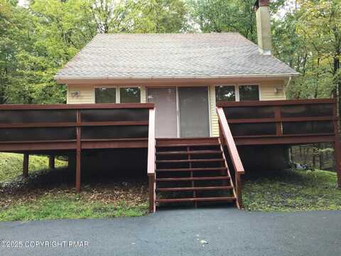 326 Otter Court, Bushkill, PA 18324