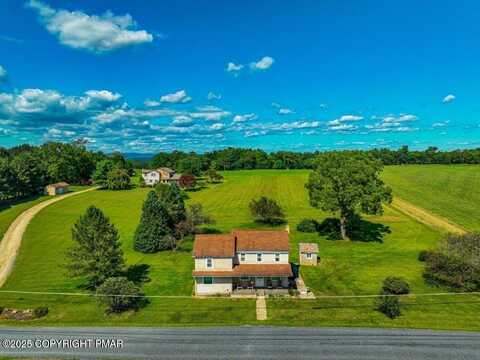 2485 Summer Mountain Road, Palmerton, PA 18071