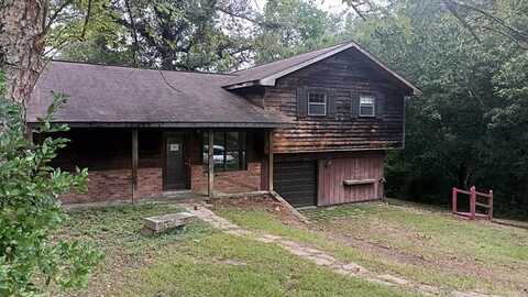 910 East Lakeshore Dr., Carriere, MS 39426