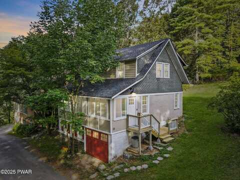 18 Elbert Behling Road, Beach Lake, PA 18405