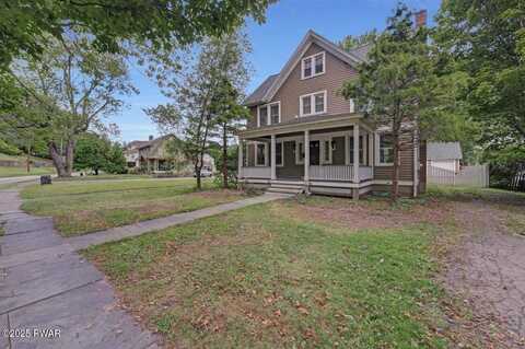 1727 N Main, Honesdale, PA 18431