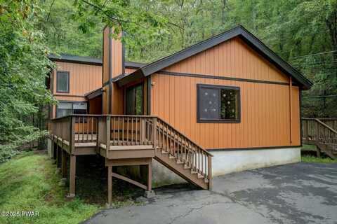 138 Tuckermans Ravine, Tafton, PA 18464