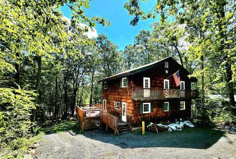 205 Waterview Drive, Lords Valley, PA 18428
