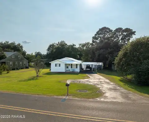 820 S 5th Street, Iota, LA 70543