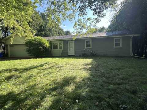 147 WAYNE, ROCHELLE, IL 61068