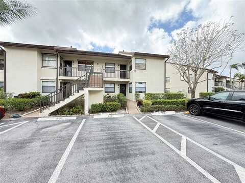 7650 Tahiti Ln, Lake Worth, FL 33467