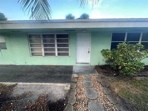 299 SE 12th Ave, Deerfield Beach, FL 33441