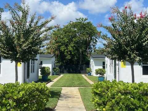 923 NE 18th Ave, Fort Lauderdale, FL 33304