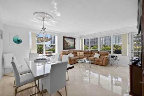3300 NE 36th St, Fort Lauderdale, FL 33308