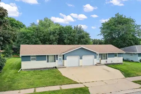 902 MILLER Lane, KAUKAUNA, WI 54130