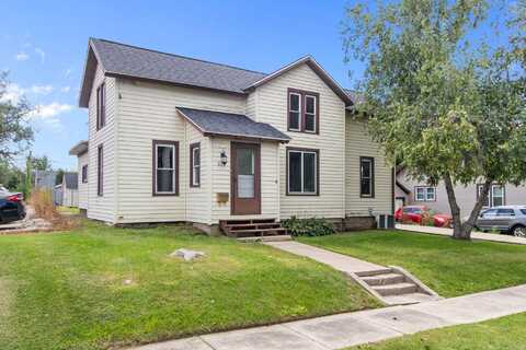 25 TAYLOR Streets, WAUPUN, WI 53963