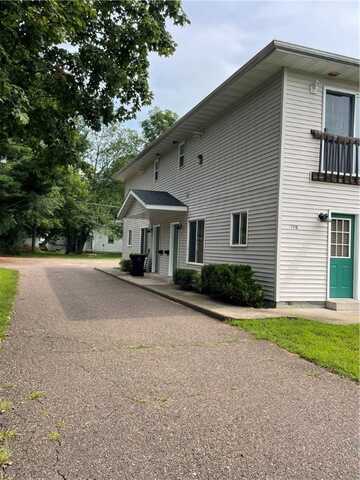 1716 5th Street E, Menomonie, WI 54751