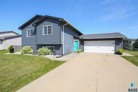 200 N Lily St, Worthing, SD 57077