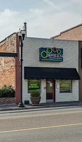 616 Tennessee Avenue, Etowah, TN 37331