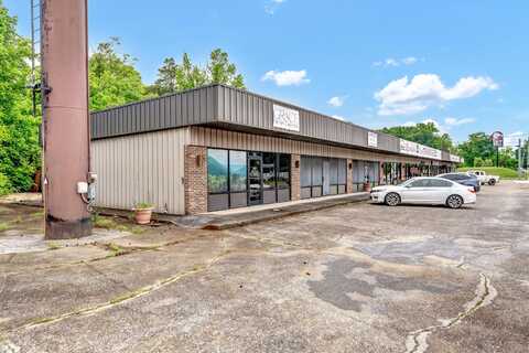 702 S White Street, Athens, TN 37303