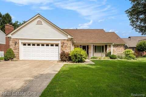 2325 Tucker Drive, Troy, MI 48085