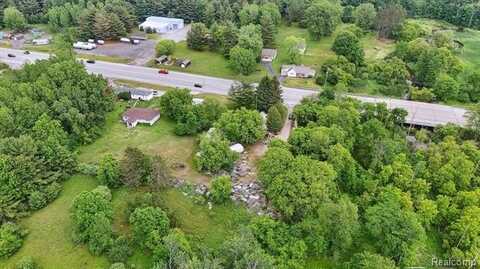 4800 S Huron Road, Standish, MI 48658