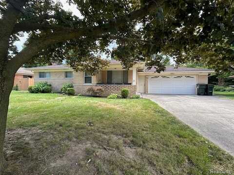 2109 Belle Vernon Drive, Rochester Hills, MI 48309