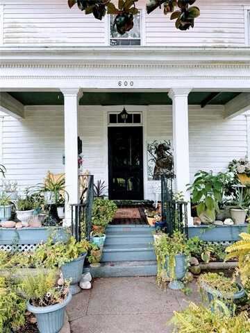 600 Prince Henry Avenue, Hopewell, VA 23860
