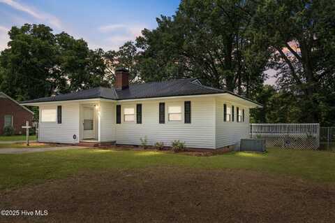 604 Hines Avenue, Kinston, NC 28504