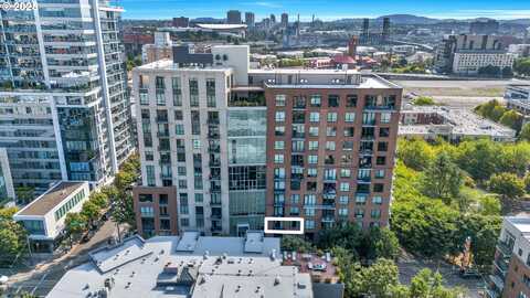 922 NW 11TH AVE, Portland, OR 97209