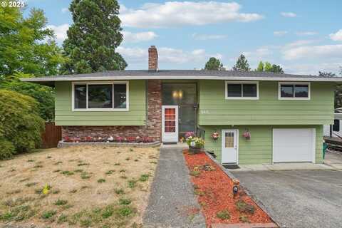 545 SW 6TH CT, Gresham, OR 97080